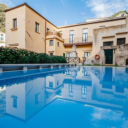 Amalfi Resort Εξωτερικό φωτογραφία
